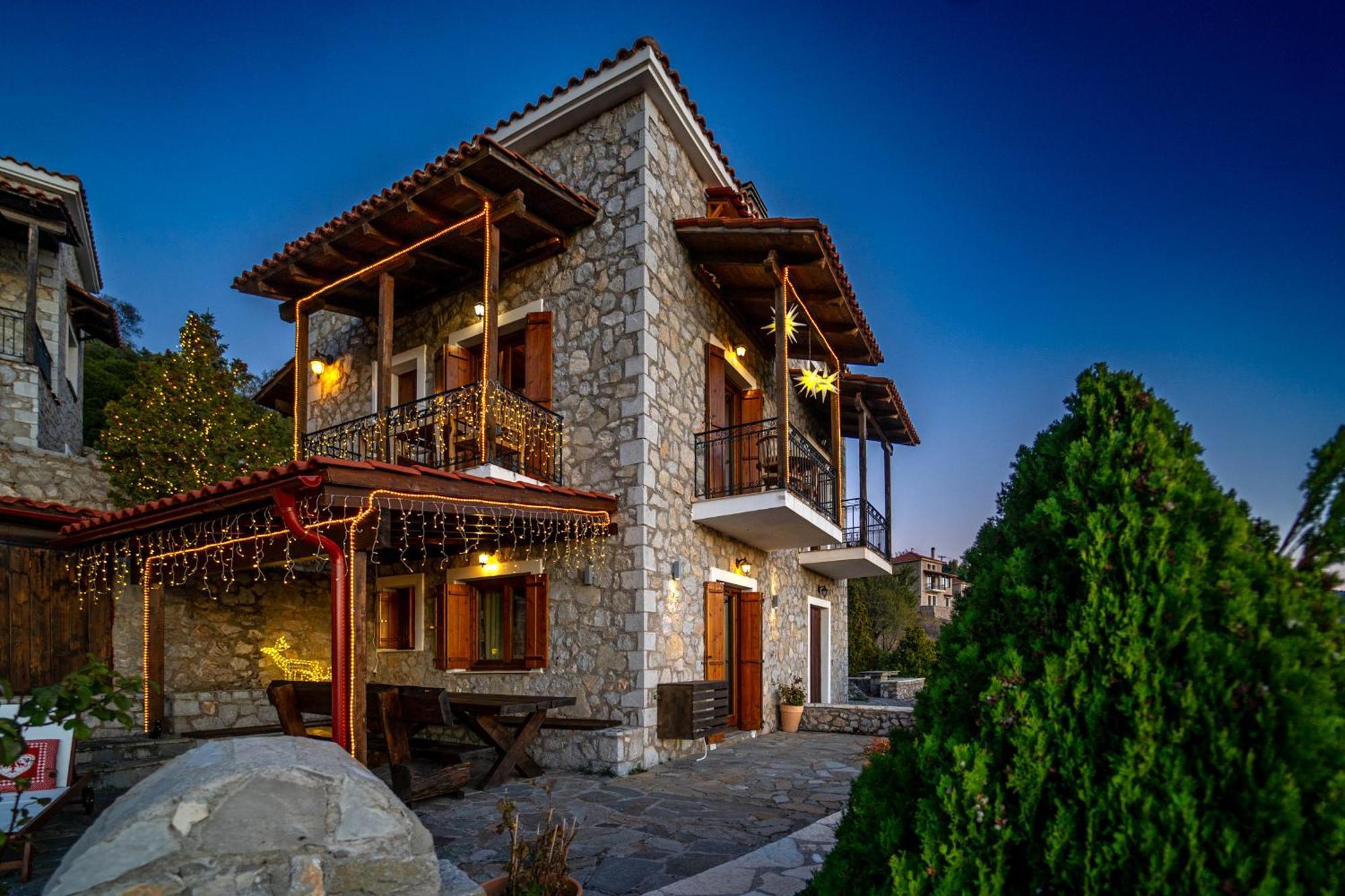 Rock Dandy Deluxe Chalet In Arachova - Delphi, Sauna, Prv Parking, Amazing View Екстер'єр фото