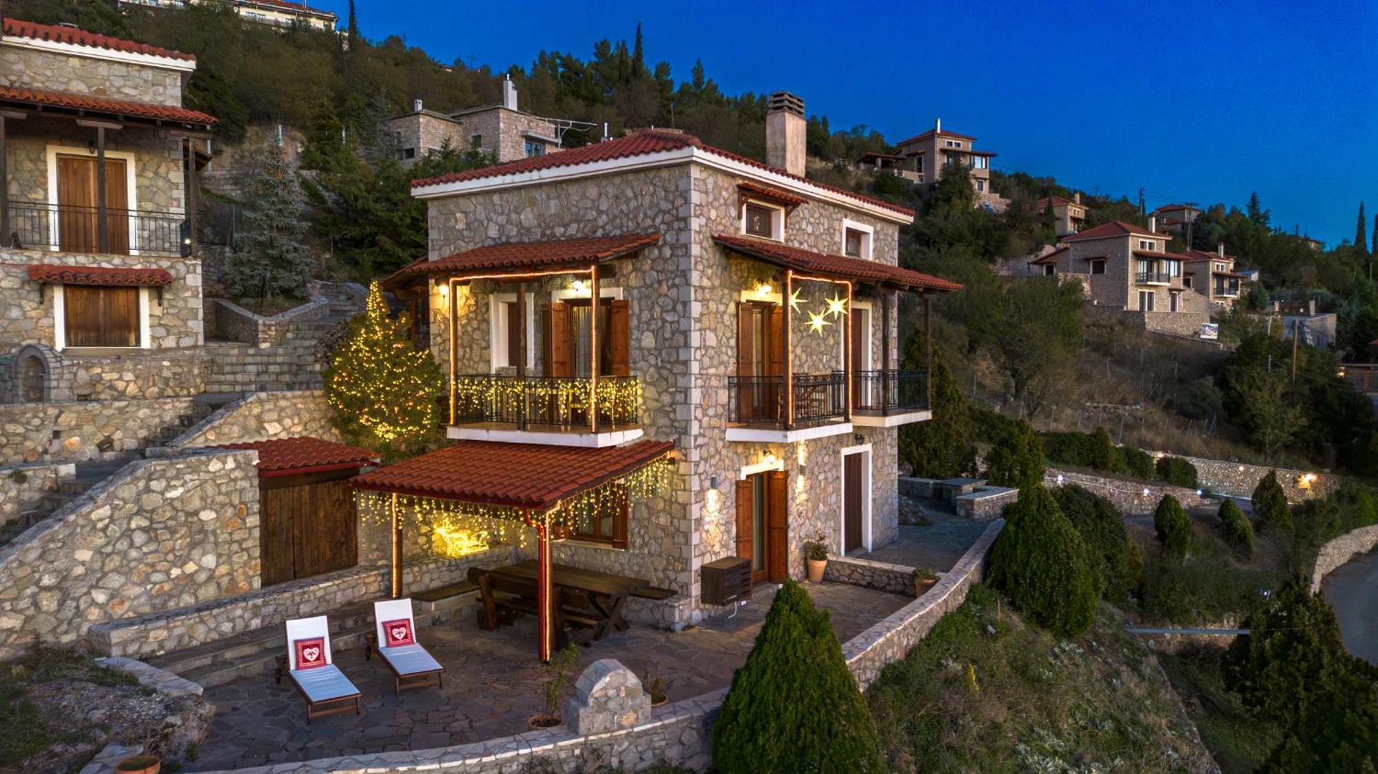 Rock Dandy Deluxe Chalet In Arachova - Delphi, Sauna, Prv Parking, Amazing View Екстер'єр фото