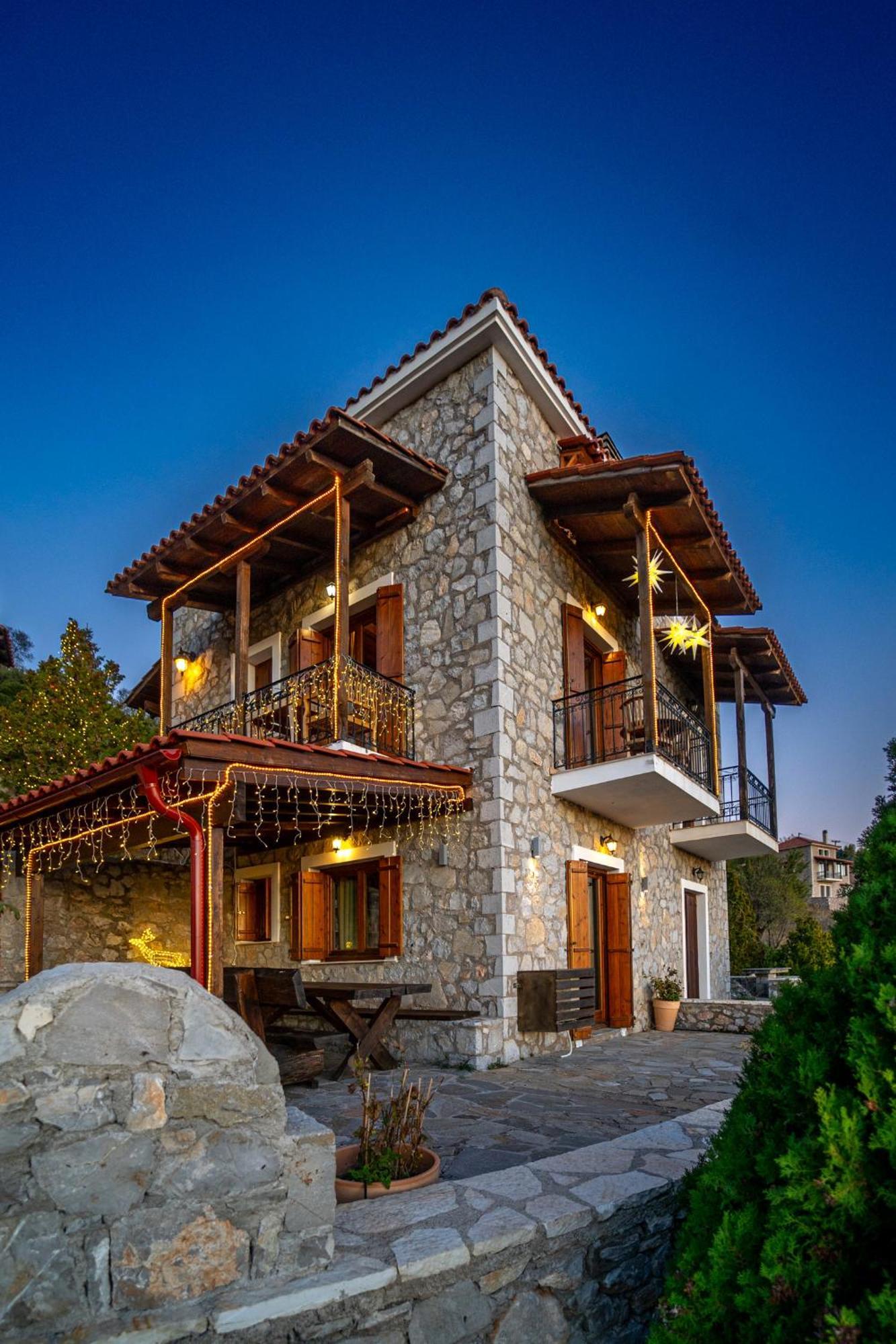 Rock Dandy Deluxe Chalet In Arachova - Delphi, Sauna, Prv Parking, Amazing View Екстер'єр фото