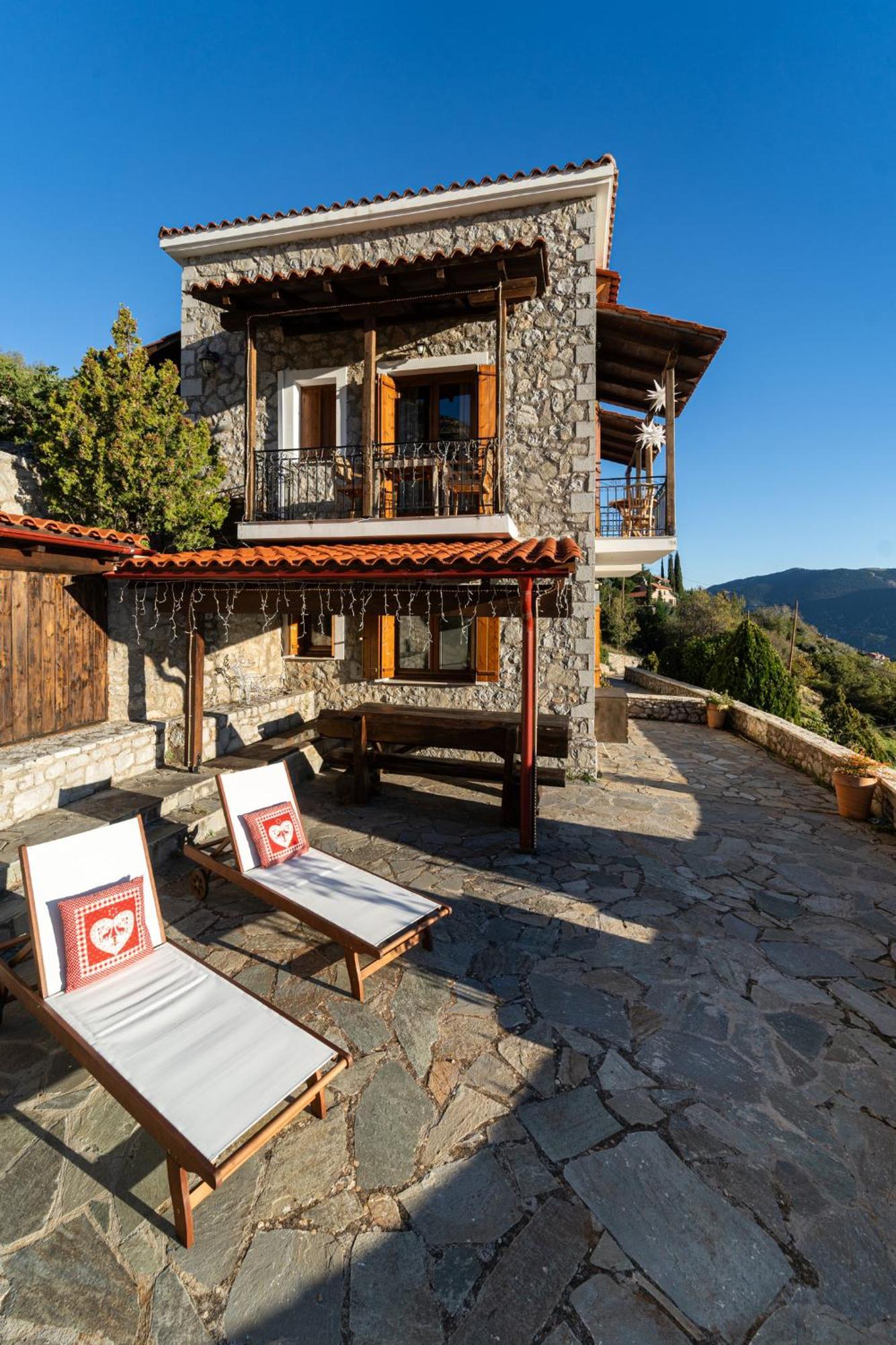 Rock Dandy Deluxe Chalet In Arachova - Delphi, Sauna, Prv Parking, Amazing View Екстер'єр фото