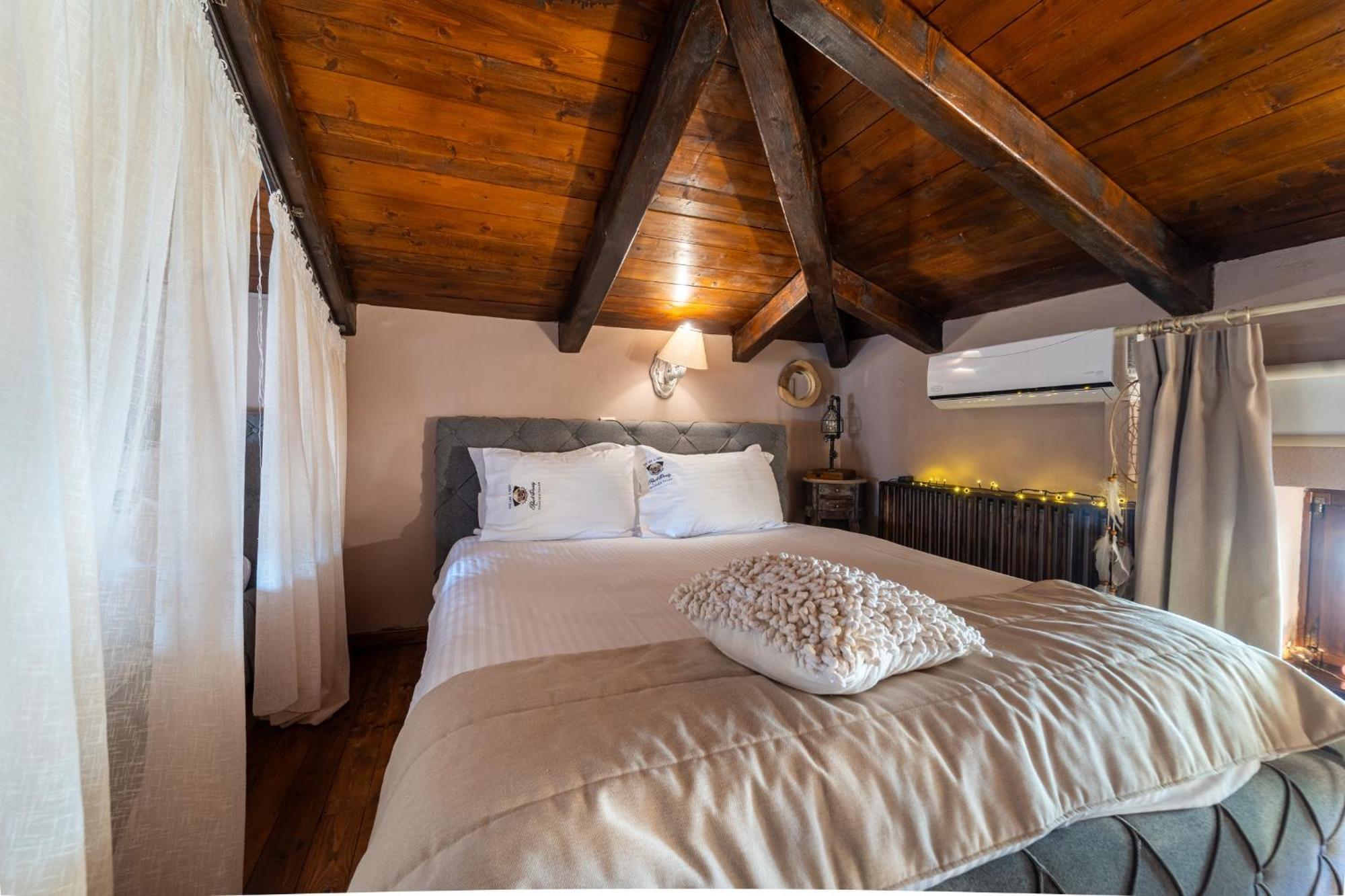 Rock Dandy Deluxe Chalet In Arachova - Delphi, Sauna, Prv Parking, Amazing View Екстер'єр фото