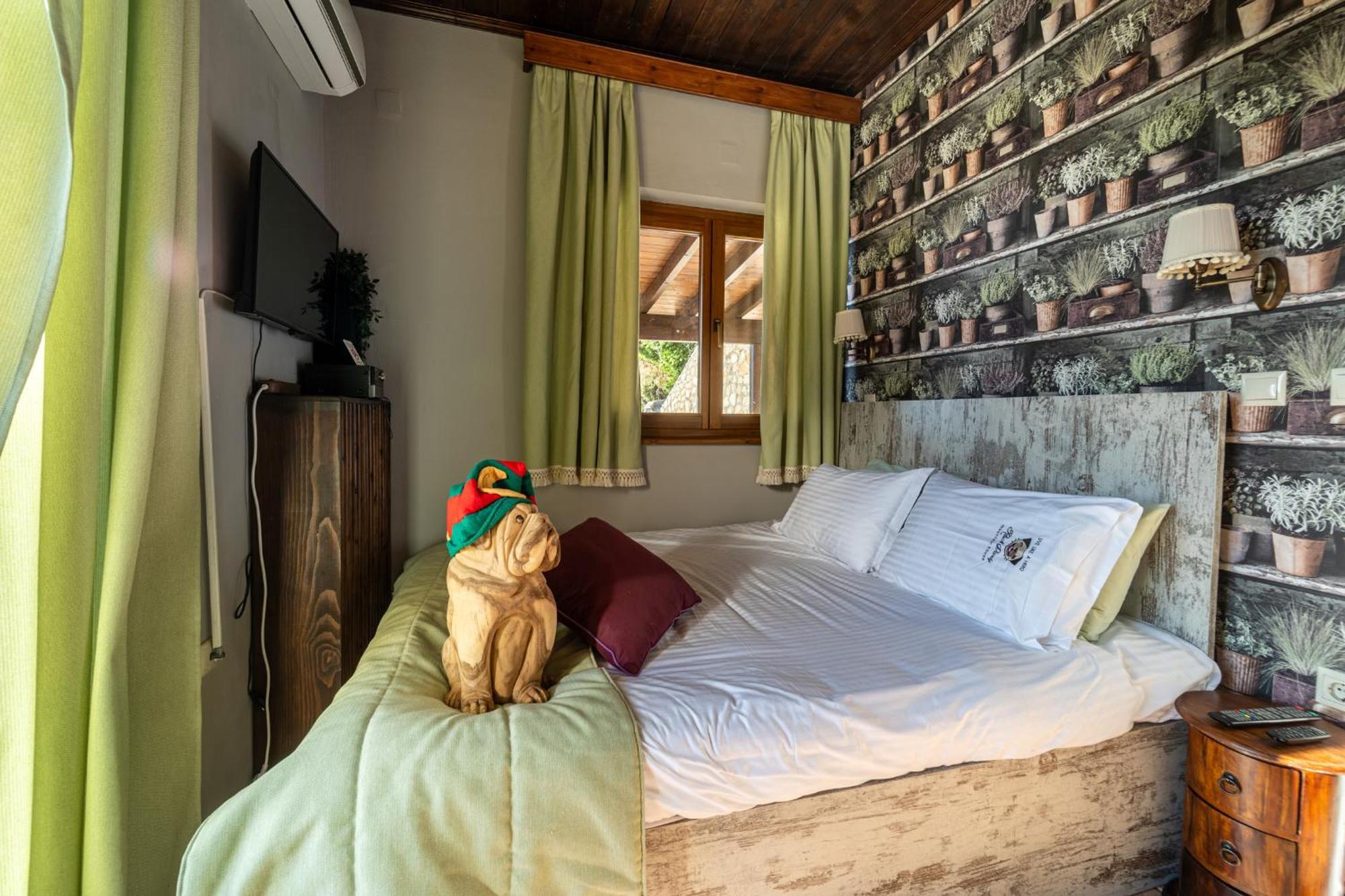 Rock Dandy Deluxe Chalet In Arachova - Delphi, Sauna, Prv Parking, Amazing View Екстер'єр фото