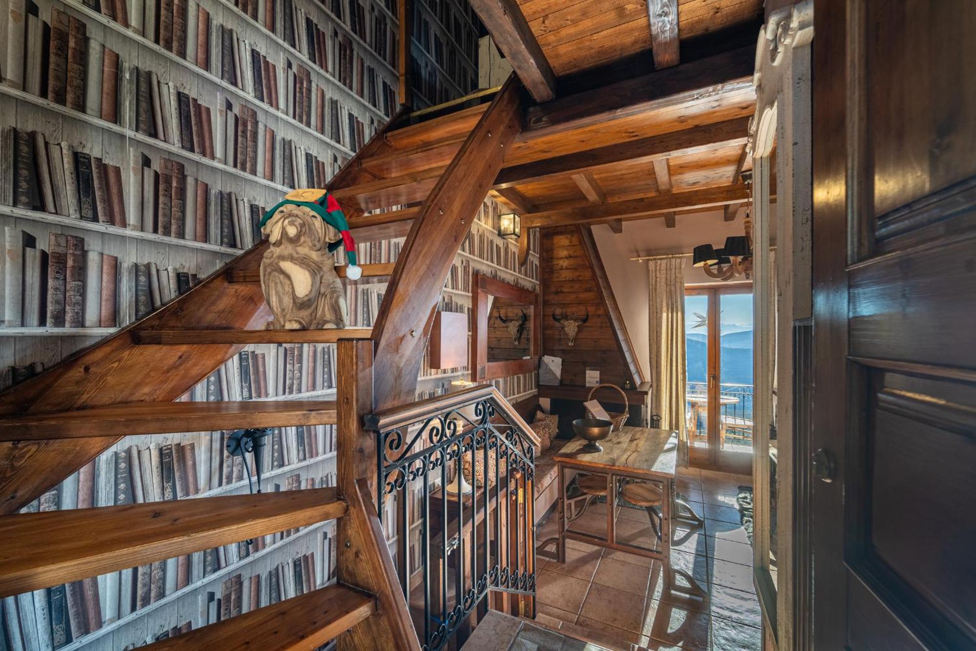 Rock Dandy Deluxe Chalet In Arachova - Delphi, Sauna, Prv Parking, Amazing View Екстер'єр фото