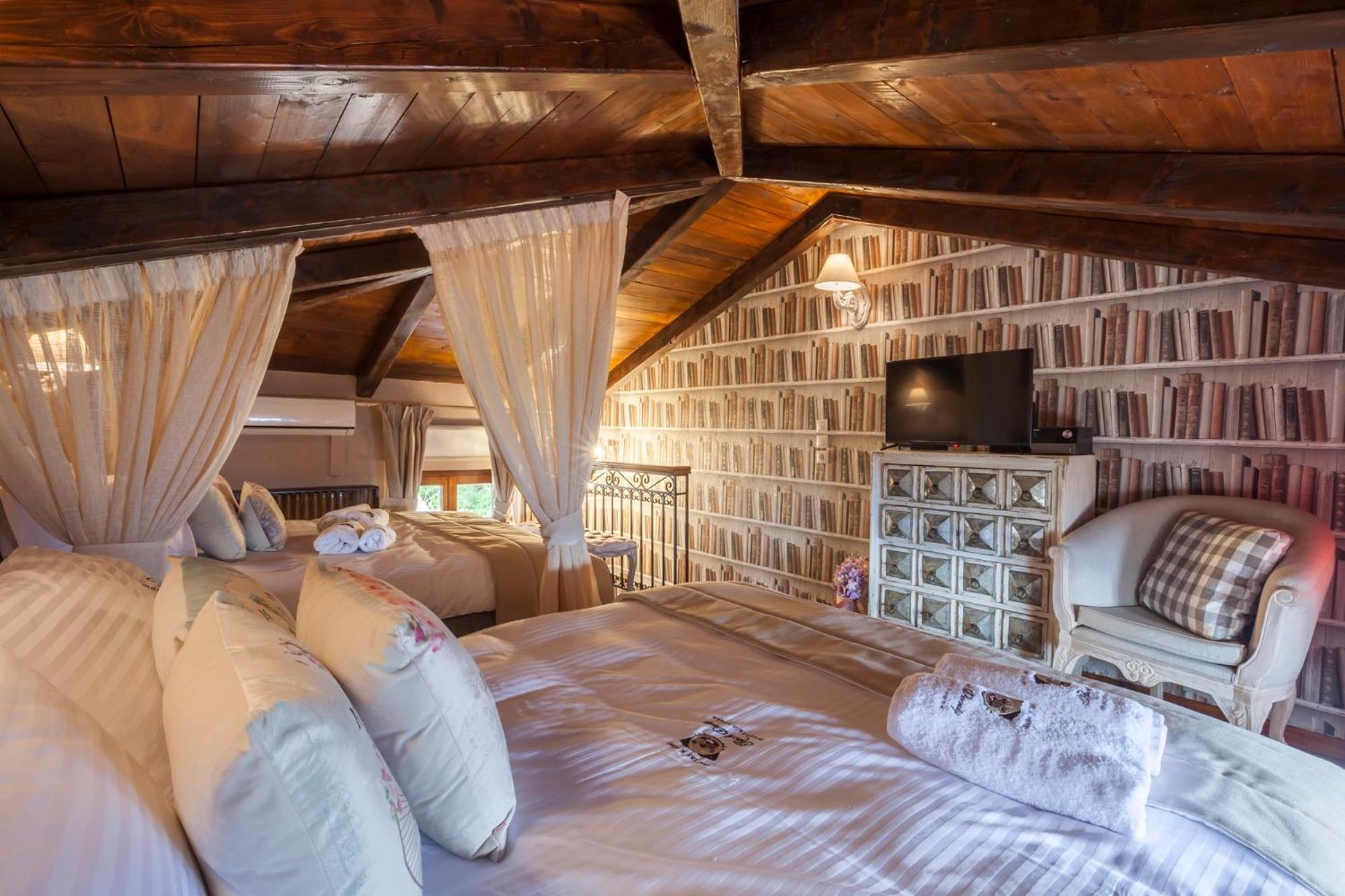 Rock Dandy Deluxe Chalet In Arachova - Delphi, Sauna, Prv Parking, Amazing View Екстер'єр фото